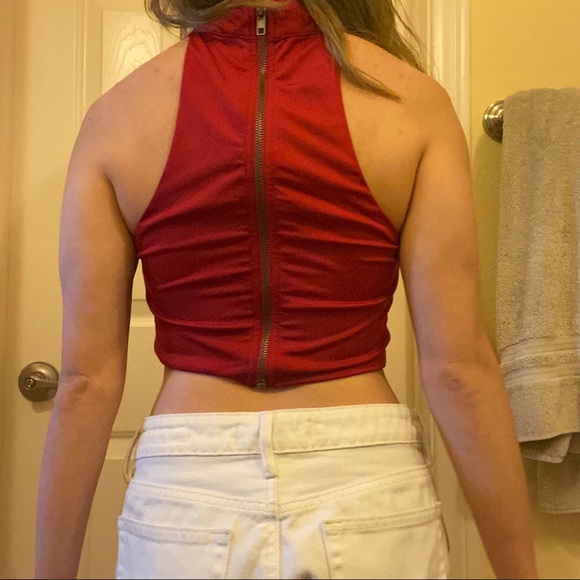 Collared Red Halter - Picture 3 of 3